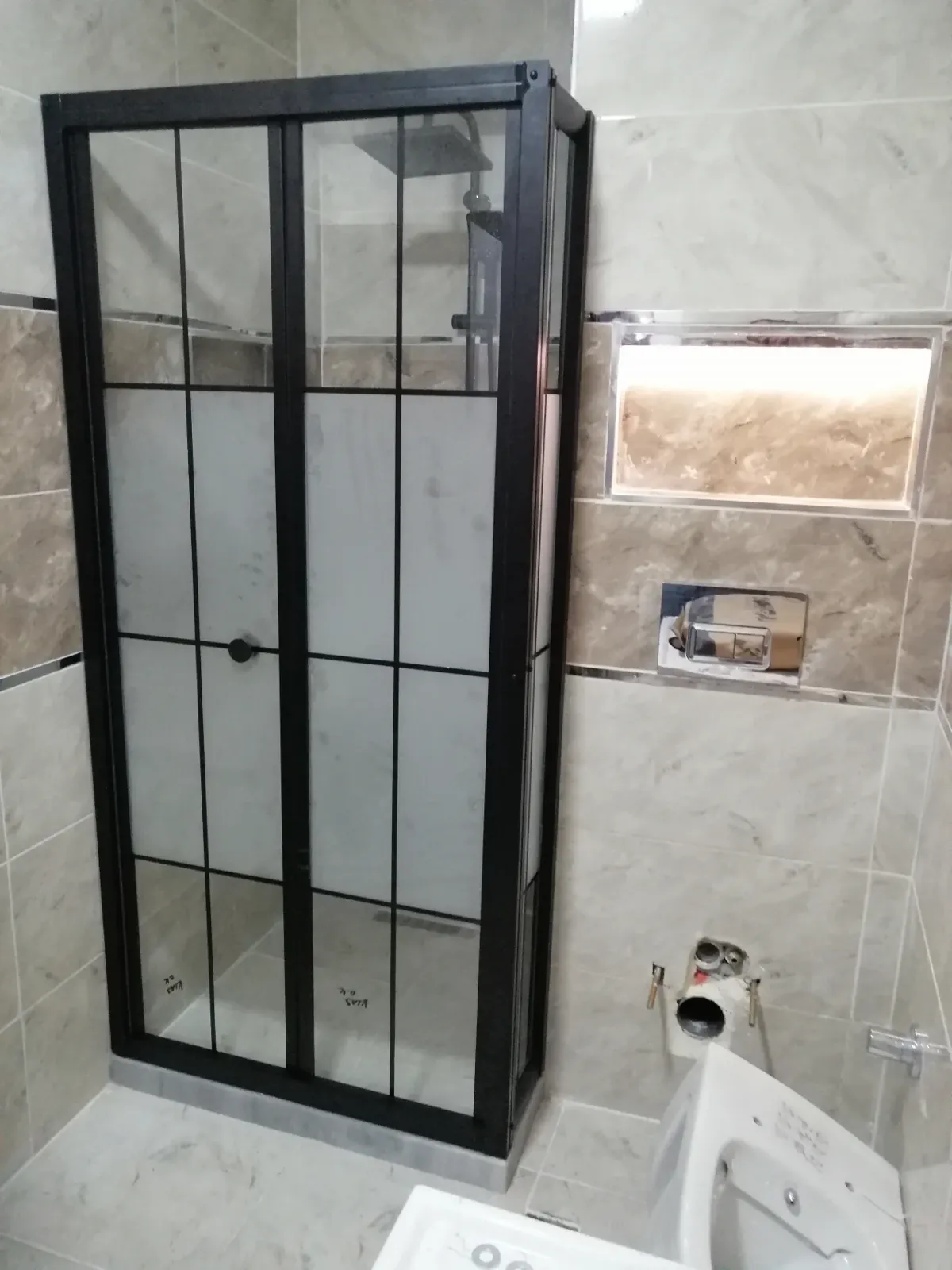 Katlanır duşakabin uygulaması – fotoğraf 2